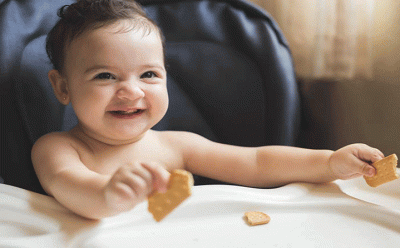 آیا بیسکویت غذایی سالم و ایمن برای نوزادان است؟