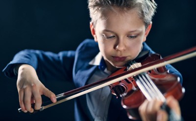 موسیقی برای کودکان: فواید مهم و راه‌های خلاقانه